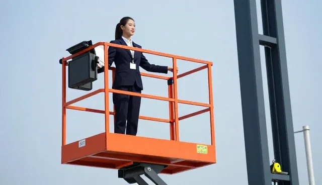 升降作业平台配件使用与维护的实用建议